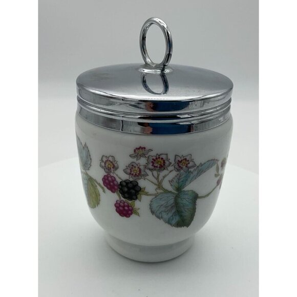 Royal Worcester White Lavinia Pattern Vintage Bone China Egg Coddler & Lid - Picture 2 of 7
